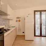 Aurita Villa
