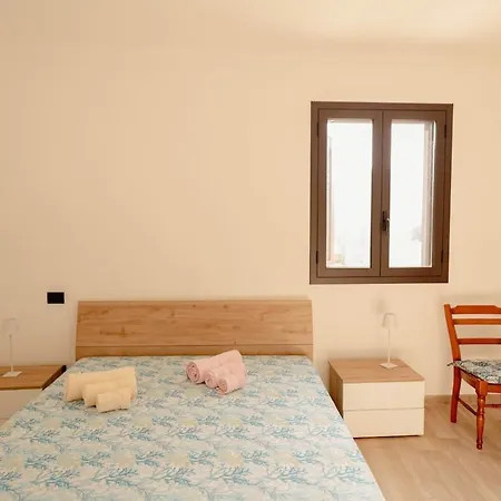 Aurita Villa